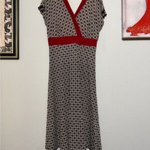 Perceptions Black and Red Geometric Midi Dress